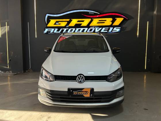 VOLKSWAGEN FOX 1.6 MSI TOTAL FLEX XTREME 4P MANUAL VOLKSWAGEN FOX 1.6 MSI TOTAL FLEX XTREME 4P MANUAL